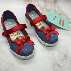 NWT Disney x Toms Snow White Mary Jane